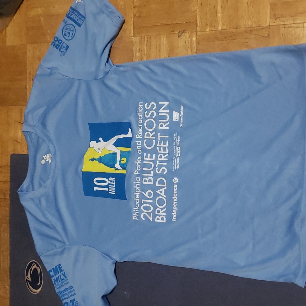 2016 Broad Street Run race shirt